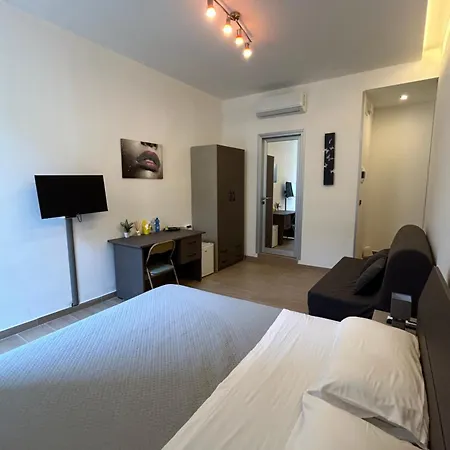 Bed & Breakfast Binario 14 Piazza Garibaldi