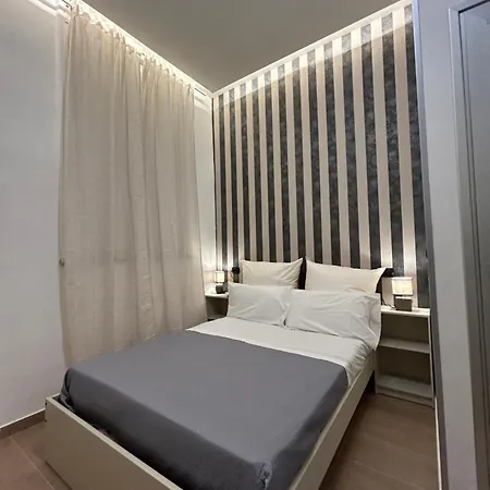 Bed & Breakfast Binario 14 Piazza Garibaldi Neapol