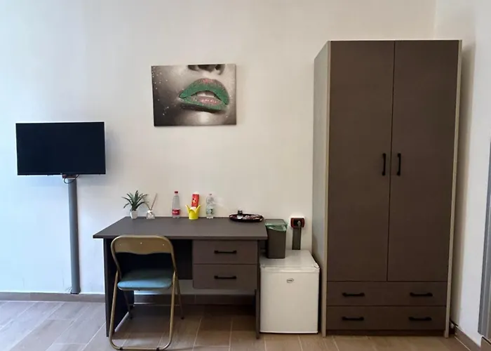 Binario 14 Piazza Garibaldi B&B 4*