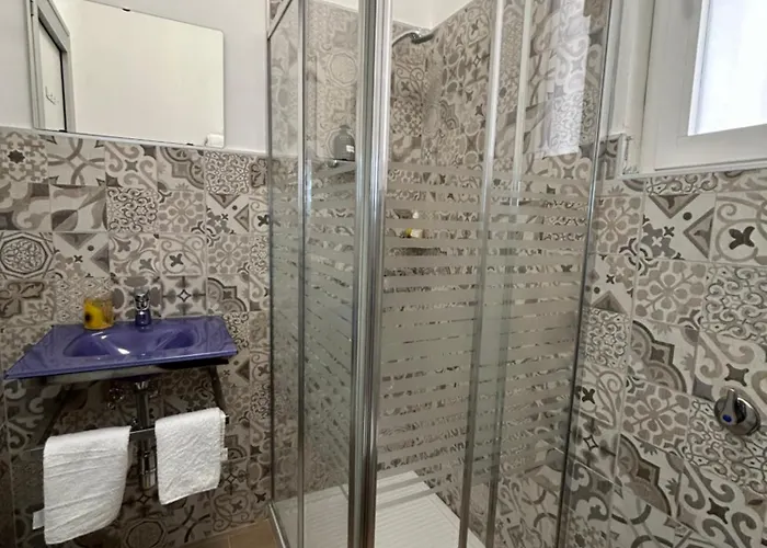 Binario 14 Piazza Garibaldi B&B 나폴리