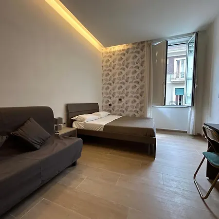 Binario 14 Piazza Garibaldi Bed & Breakfast 4*