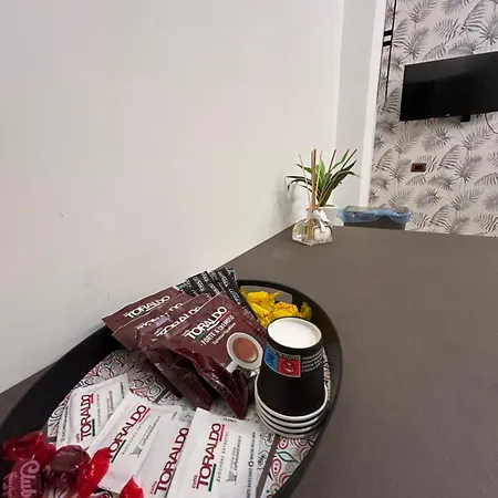 Bed & Breakfast Binario 14 Piazza Garibaldi Napoli