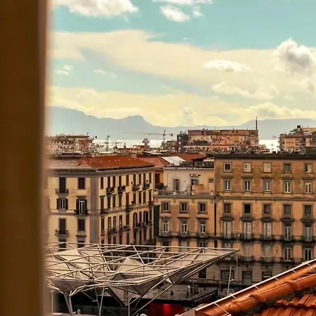 Binario 14 Piazza Garibaldi 4*