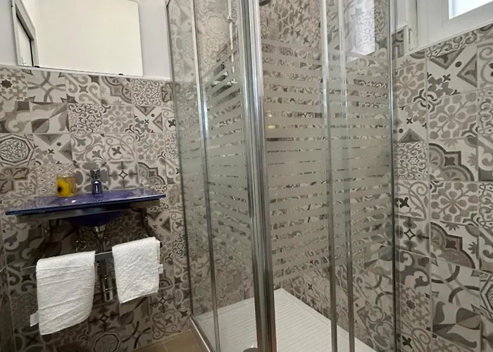 לינה וארוחת בוקר Binario 14 Piazza Garibaldi 4*