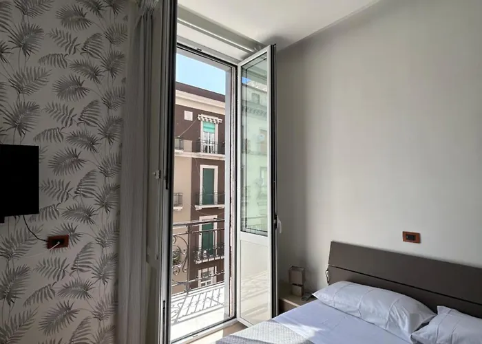 לינה וארוחת בוקר Binario 14 Piazza Garibaldi 4*