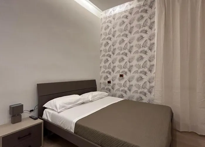 Binario 14 Piazza Garibaldi 4*